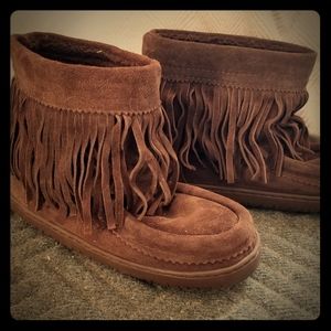 Manitobah Mukluks Brown Short Tassel Ladies 7